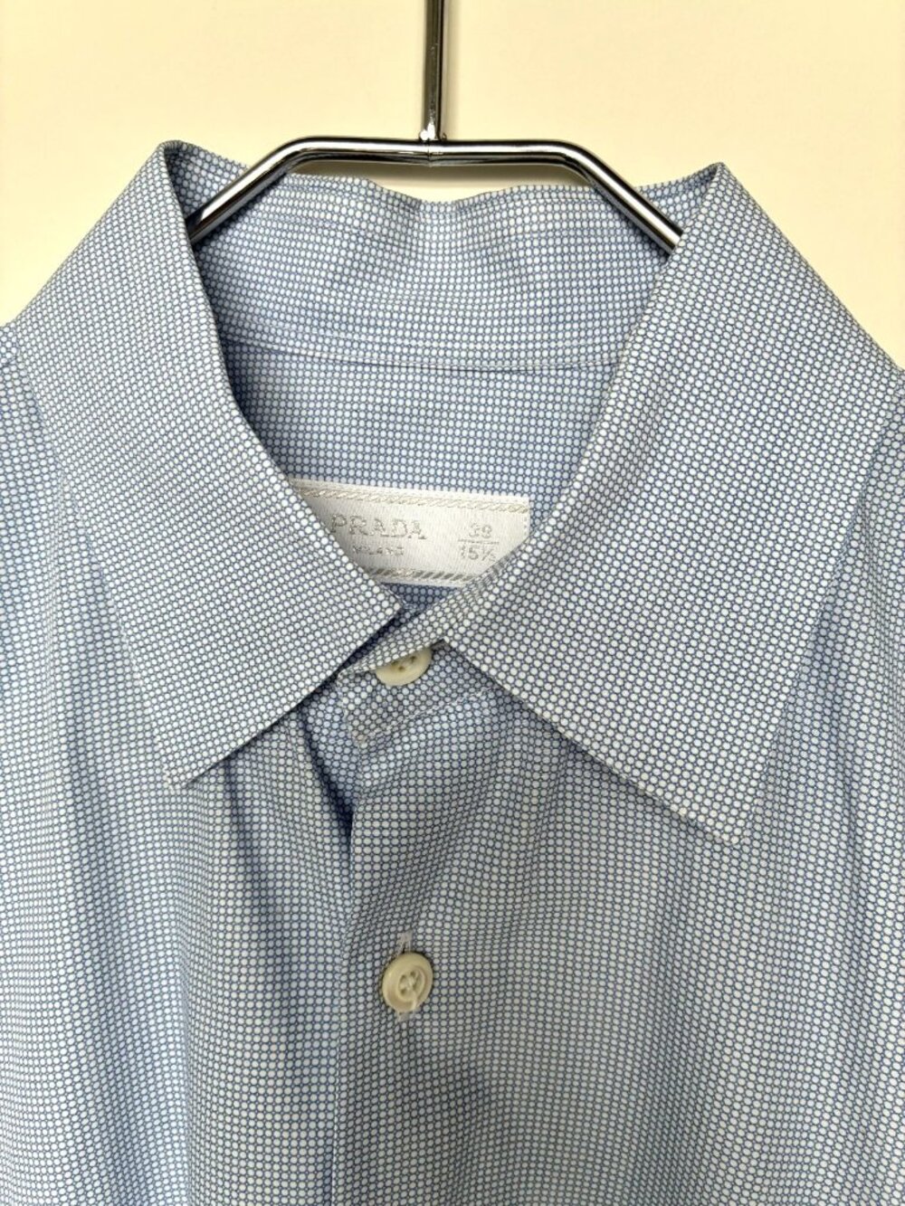 PRADA men's dress shirt, size 15.5" / 39cm, blue and white circle micro-pattern